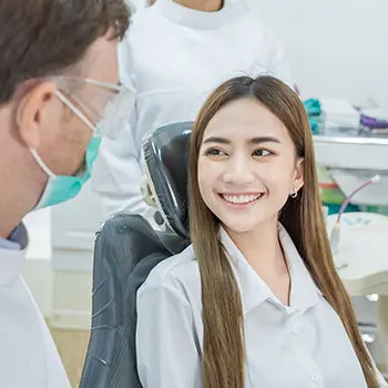 porcelain veneers